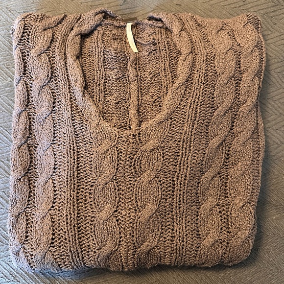 Free People Sweater - Picture 1 of 5